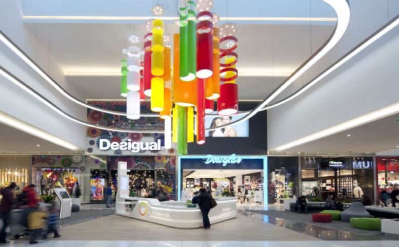 Přednášky s cestovateli v Centru Černý Most