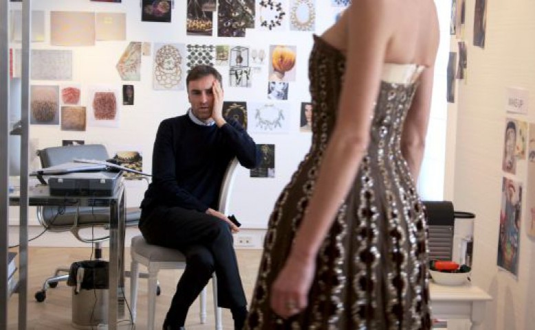 Dior a já - Premiérový víkend