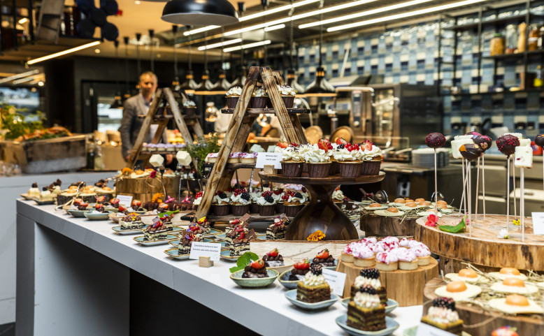 Bufetový karamelový brunch