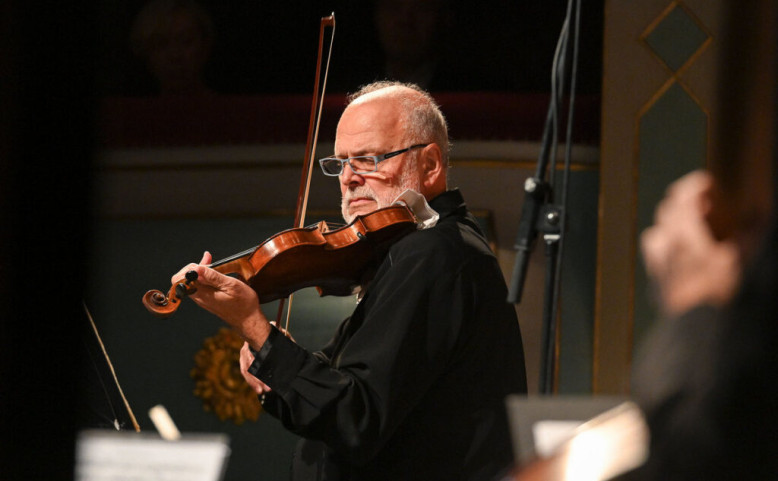 HOUSLE V KLASICE I ROMANTISMU / Matoušek, Donovalová