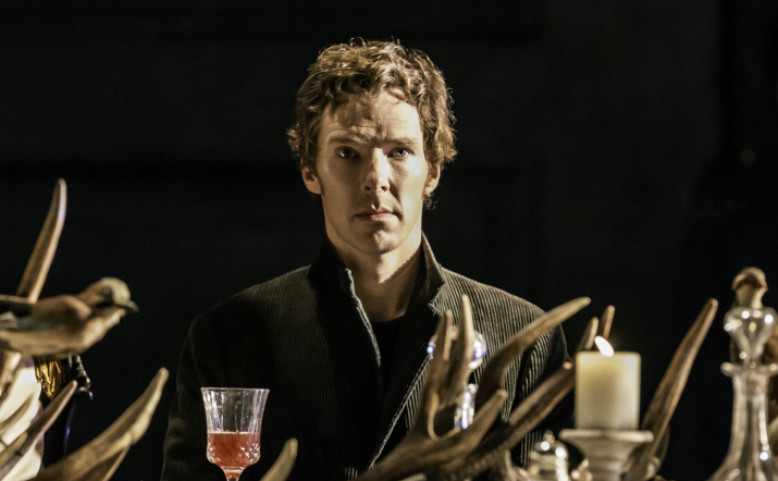 DIVADLO V KINĚ 35 | Hamlet: Benedict Cumberbatch