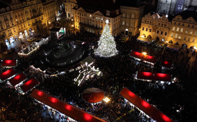 Rozsvícení stromu na Staromáku