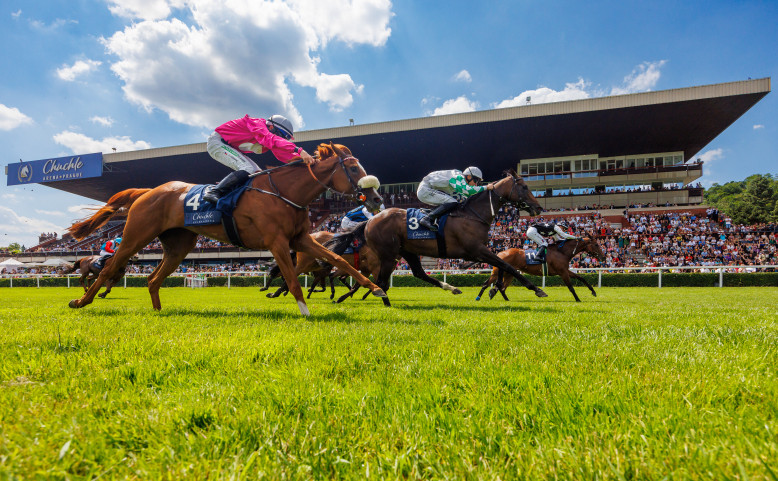 CONSEQ VELKÁ JARNÍ CENA