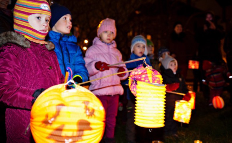 Adventní průvod Ořechovkou