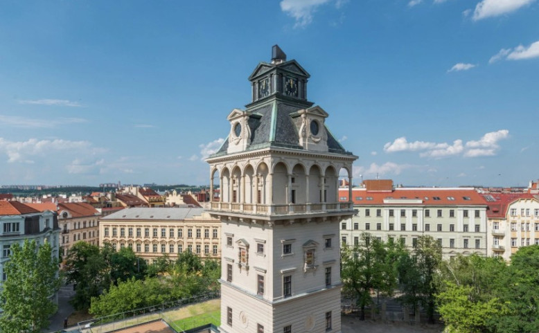 Ukrytý periskop ve vodárenské věži Letná
