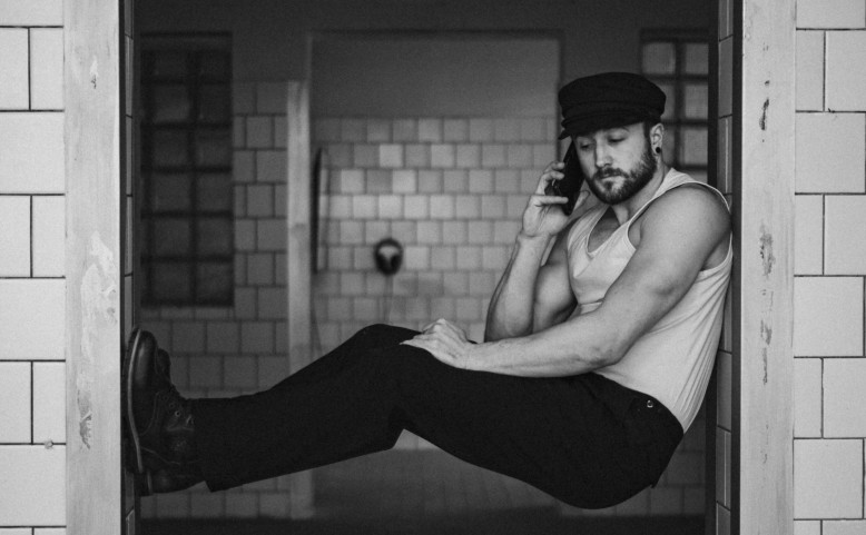 Ticho dneška + Škola pádů