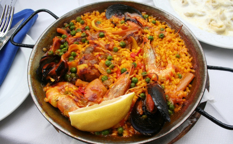 Tradiční španělská Paella - Cooking Show, kuchařský workshop