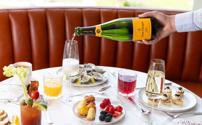 Brunch v hotelu Fairmont