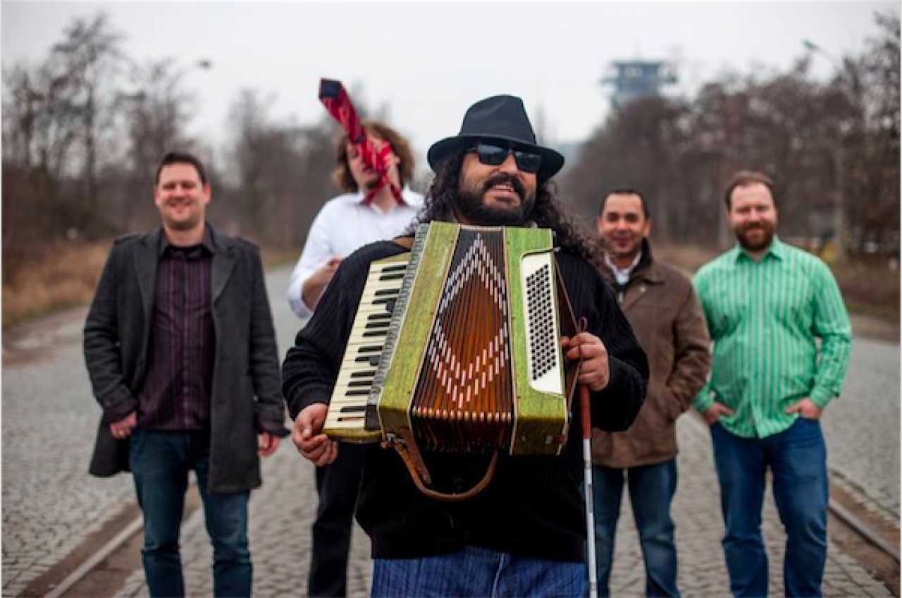 Mário Bihári & Bachtale Apsa + Gadjo.cz