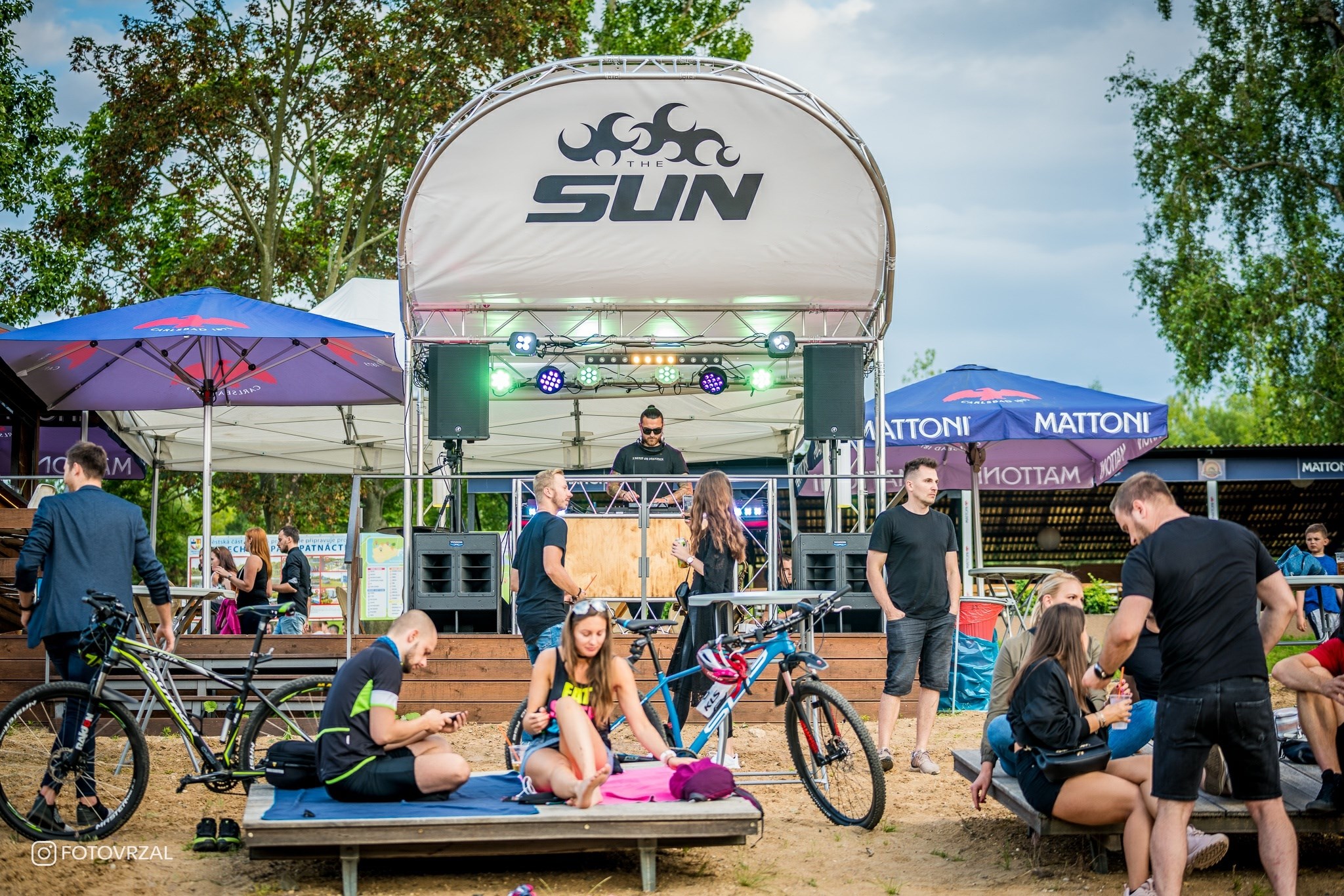 The SUN Beach – Atelier Club Edition