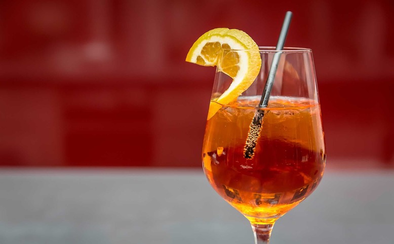 Aperol Spritz party
