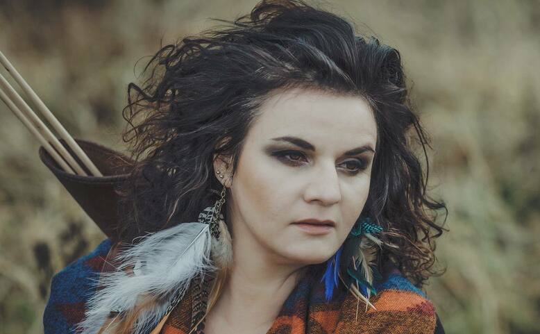 Radůza: Koncert z pracovny | online