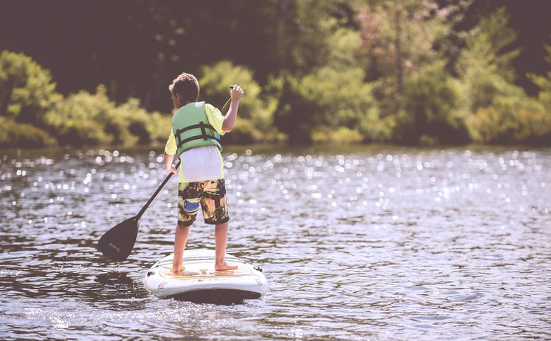 Suproboard Paddle kids race