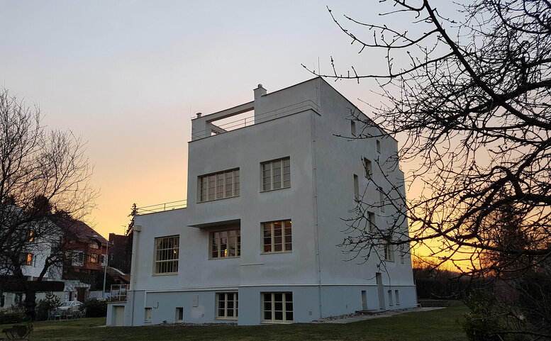 Večerní komentovaná prohlídka vily