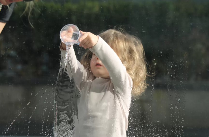 Herna: Den ÍK - KOM IX