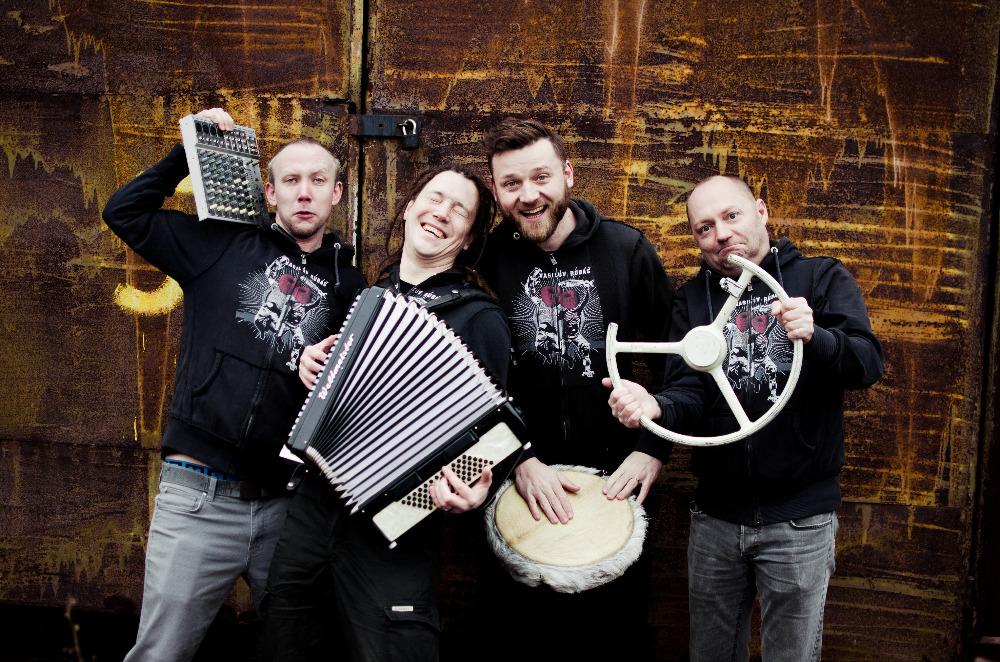 Vasilův Rubáš + host