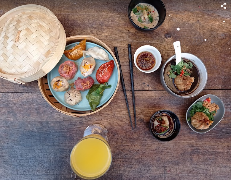 Dim sum brunch a mimosa