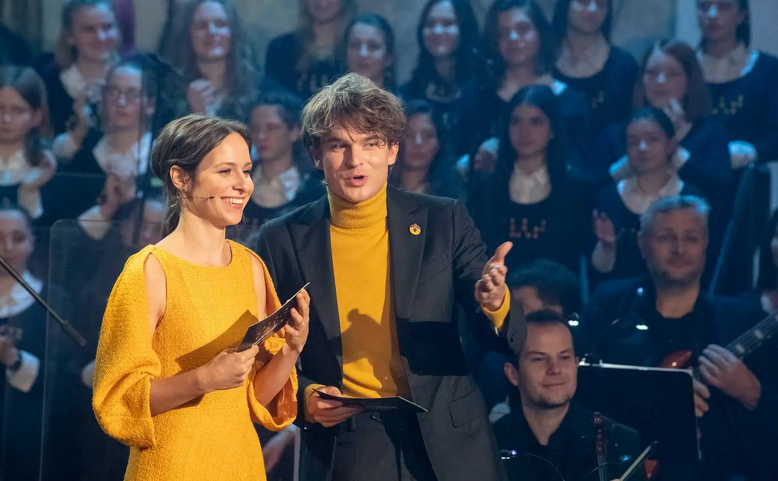 Světlo pro Světlušku 2022: Jiří Korn + Dasha + další Světlo pro Světlušku 2022: Jiří Korn + Dasha + další