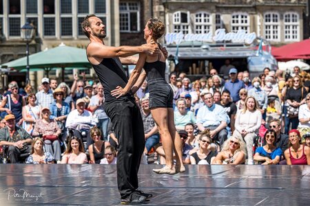 Chris Iris – Gap of 42