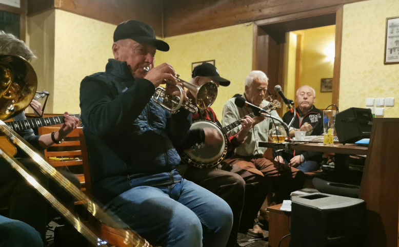 Jazzový večer s kapelou 