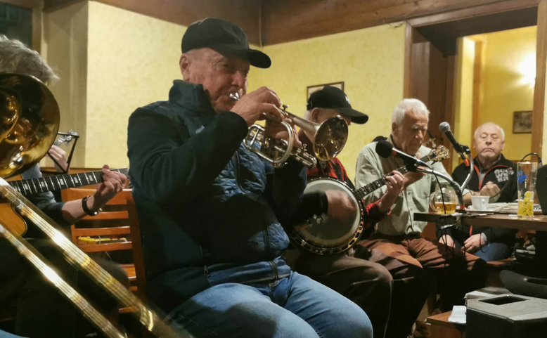 Jazzový večer s kapelou 