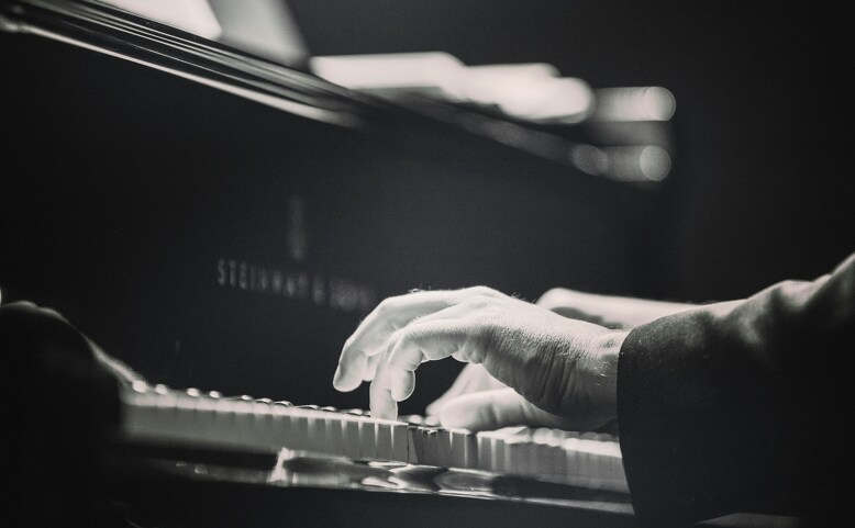 Hudba Hanse Zimmera při svíčkách