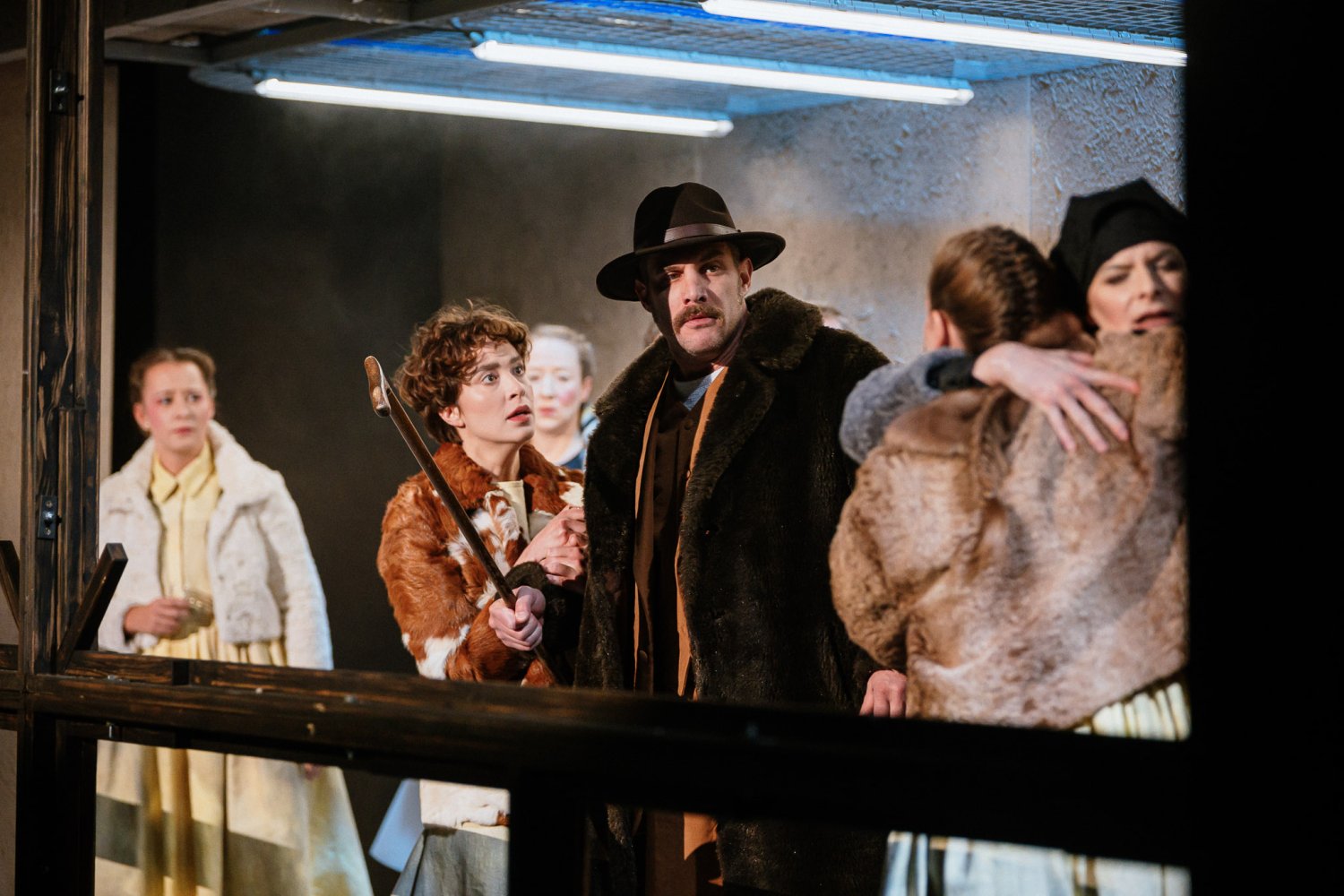 Gazda a roba - s českými titulky pro neslyšící