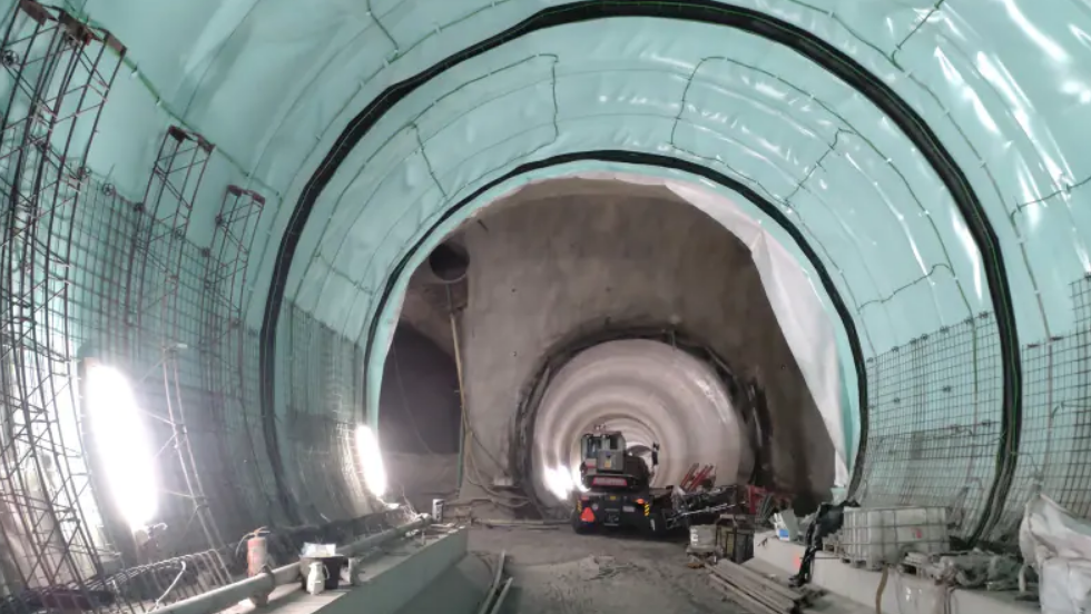 Prohlídka ražených stanic Olbrachtova a Pankrác D