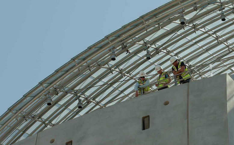 Inside Renzo Piano Building Workshop - projekce