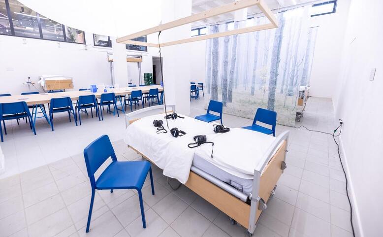 Institut blízkosti - Poznejte péči zblízka