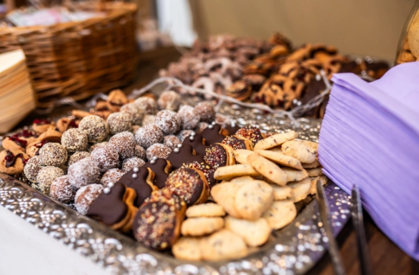 Prosinec plný delikates, poznání i zábavy