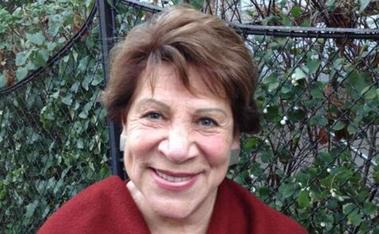 Modřiny: sbírka české a slovenské poezie