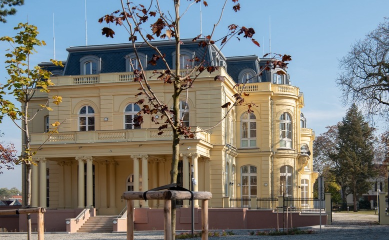 Tajemství vil Petschků v Bubenči - procházka s prohlídkou