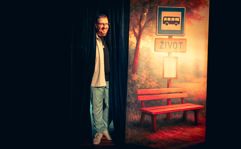 Hypnotizér z autobusové zastávky