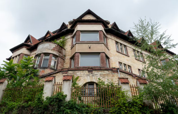 Po Hřebenkách kolem Palaty - procházka s prohlídkou