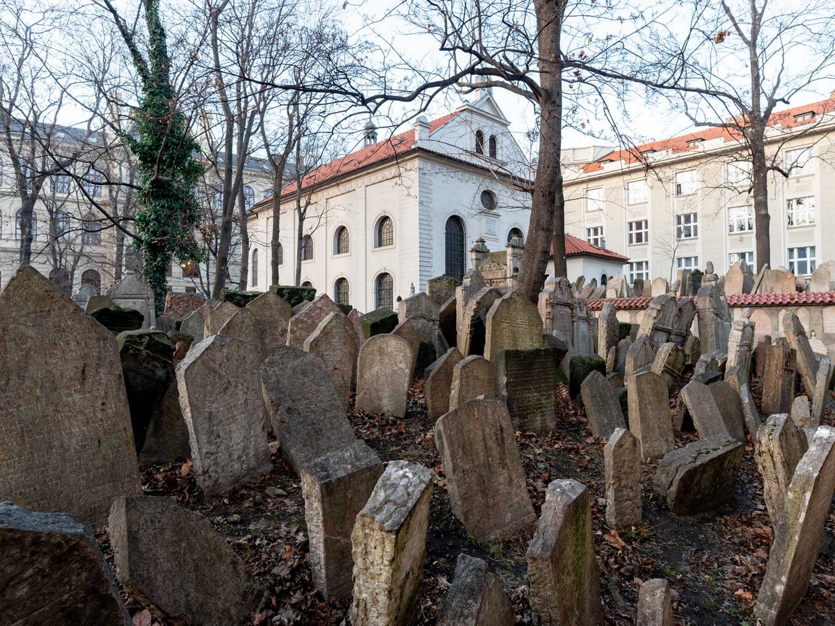 Hledání Páté čtvrti:⁠ Josefov - Vycházka s prohlídkou