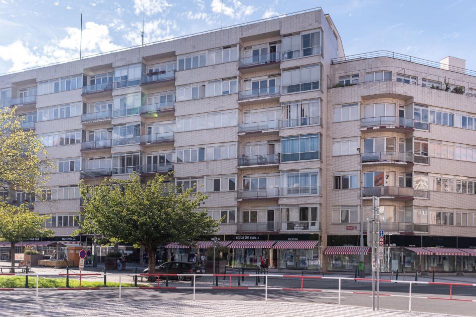 Skleněný palác – funkcionalistický skvost