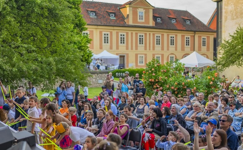 SpringTEEN: „Fantastické světy hudby“