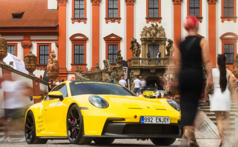 Petrol Palace 2026 - automobilová přehlídka