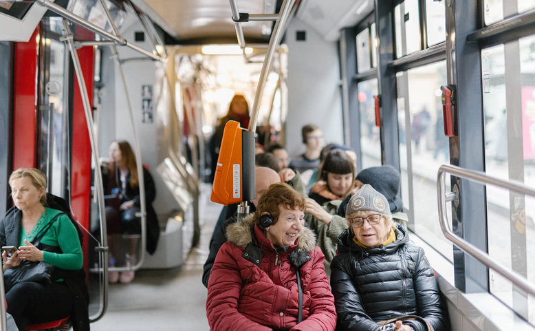 CAMP Tour: Propojené město z tramvaje
