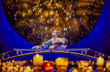 Cirque du Soleil: Luzia