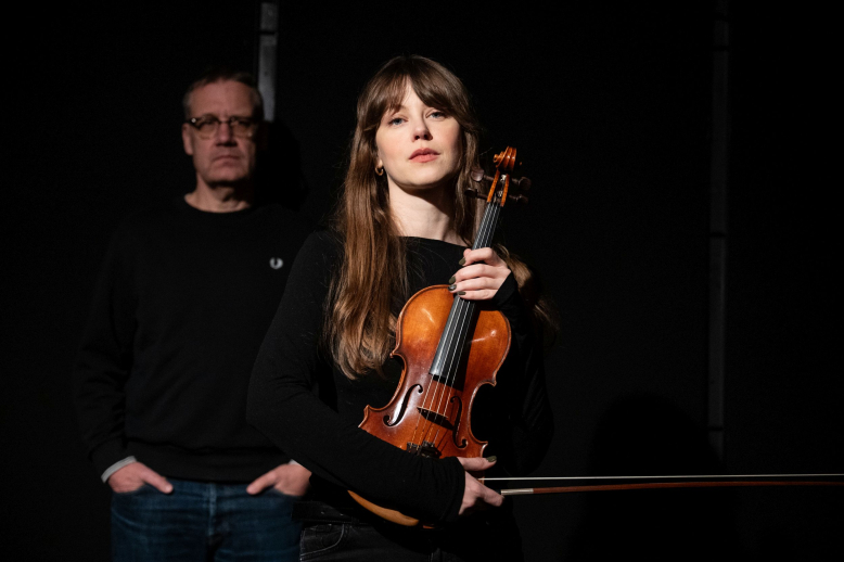 VYPRODÁNO: Jana bude brzy sbírat lipový květ - Premiéra