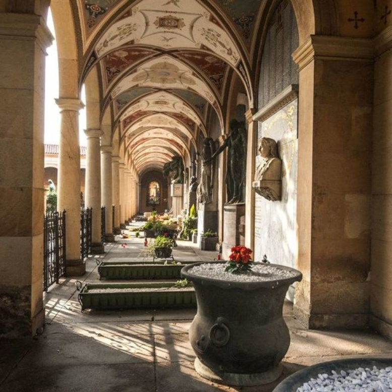 VYŠEHRADSKÝ HŘBITOV