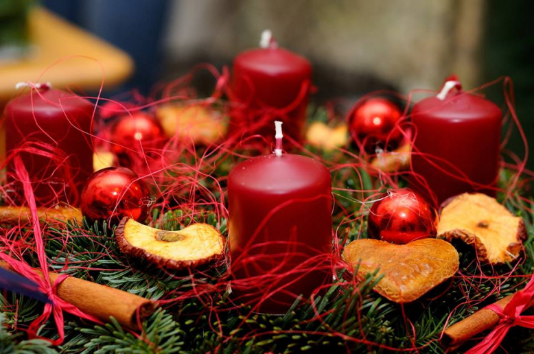 Zdobení adventních věnců