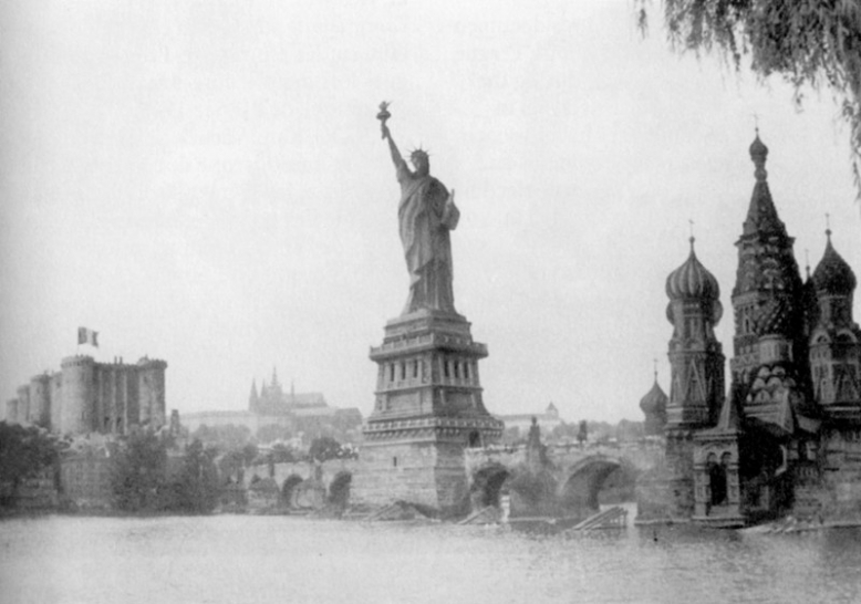 Nový Hyperion aneb Volnost, rovnost, bratrství + úvod režiséra