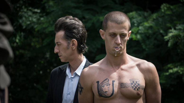 Kino a drink—Voda, krev, rakije a zombie epidemie