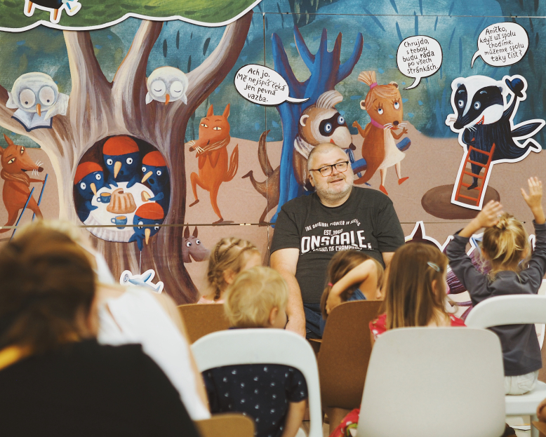 Jezevec Chrujda jede na prázdniny!