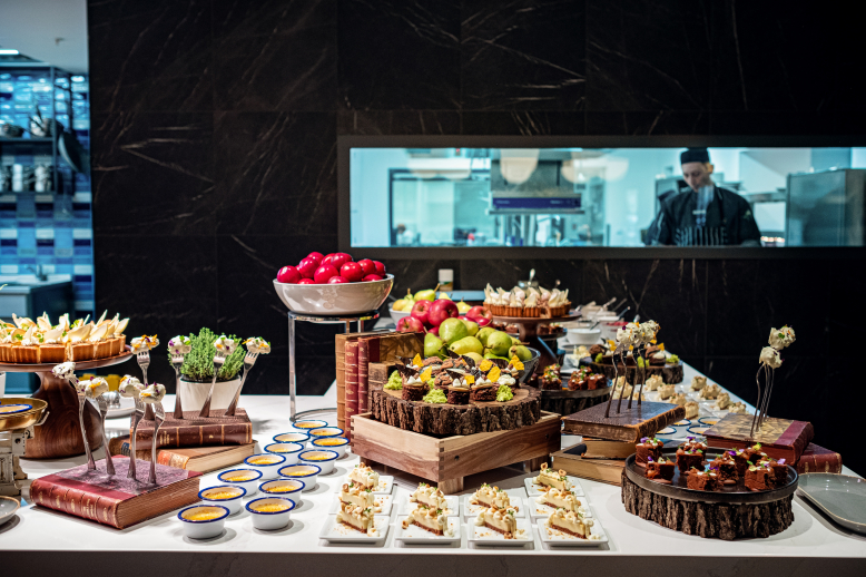 Medový bufetový brunch