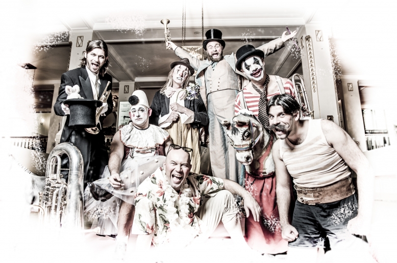 Mnozil Brass | Cirque