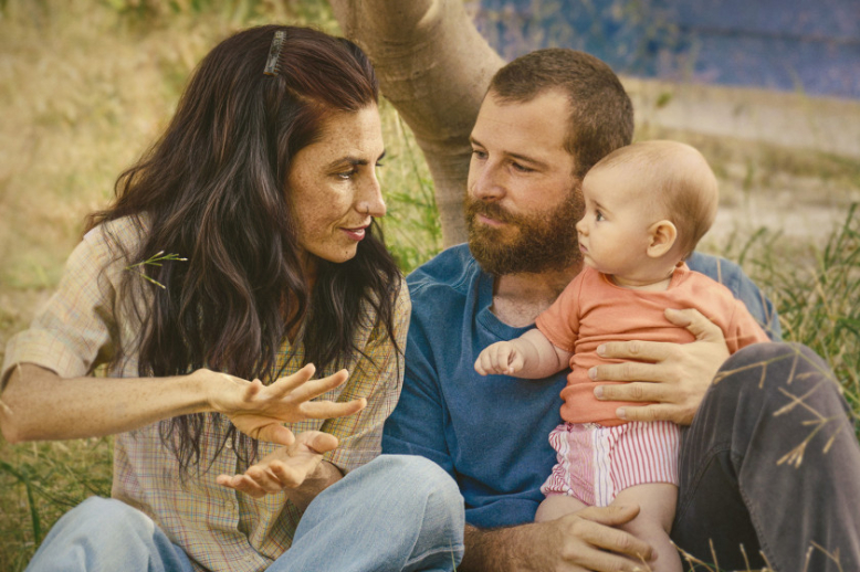 JEDEN SVĚT | Slyšíš mě?